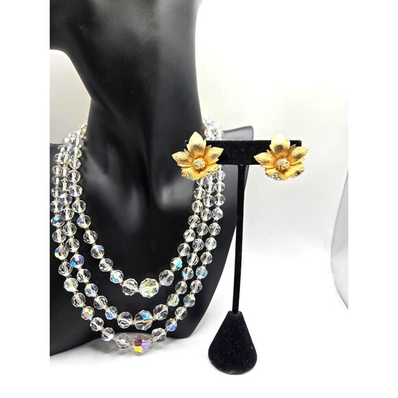 Rare 1940s Graduated Crystal Necklace and Floral Rhinestone Gold Clip Earrings - Picture 9 of 13